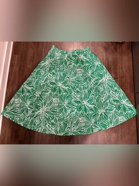 Green Floral Circle Skirt with White Botanical Print